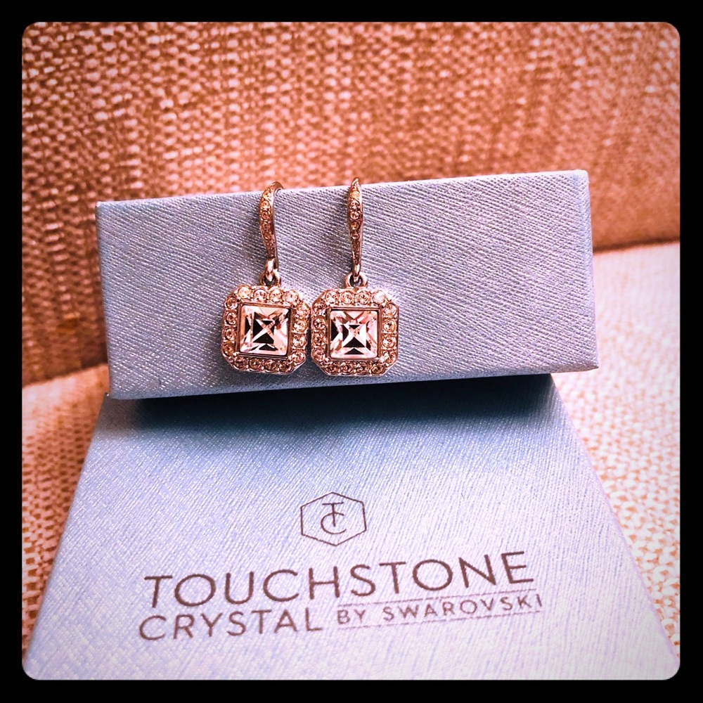 Swavorski touchstone earrings